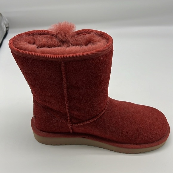 UGG - Koolaburra Victoria Red Sheepskin And Red Suede With Bows Short Boot SZ 6 - Picture 13 of 15